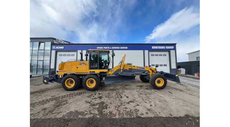 Автогрейдер XCMG GR2153A полный привод Автогрейдер XCMG GR2153A полный привод